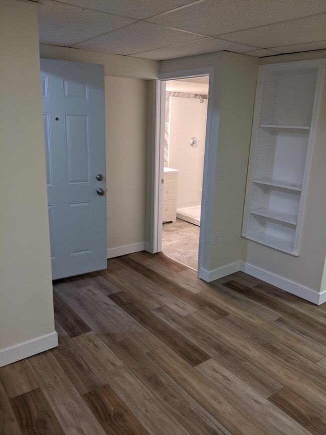 property at 6120 Strathmore Ln