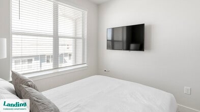 556 Martin Rd SW, Unit 2323 in Huntsville, AL - Building Photo - Building Photo