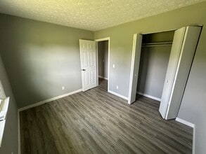 3202 Shaffer Rd in Atwater, OH - Building Photo - Building Photo