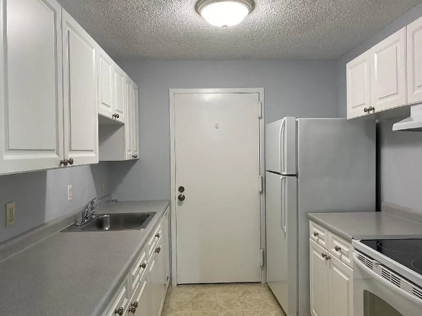 2 Village Way, Unit 8
