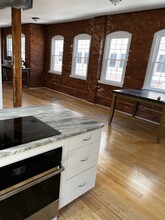 102 Audubon St, Unit 3rd Floor in New Haven, CT - Foto de edificio - Building Photo