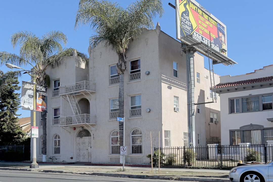 4162 S Figueroa St in Los Angeles, CA - Building Photo