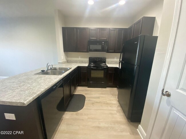 5932 Callaway Cir in Panama City, FL - Building Photo - Building Photo