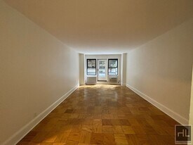 EAST 36 STREET, Unit LOBD0A0 in New York, NY - Building Photo