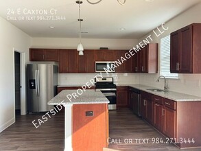 24 E Caxton Ct in Clayton, NC - Building Photo - Building Photo