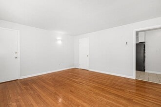 22 SW Cutoff in Northborough, MA - Building Photo - Building Photo