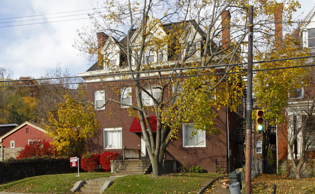 425 N Negley Ave in Pittsburgh, PA - Building Photo - Building Photo