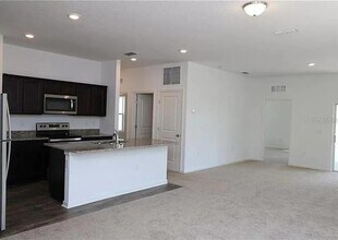 5816 Bullock Pl in Magnolia Square, FL - Building Photo - Building Photo