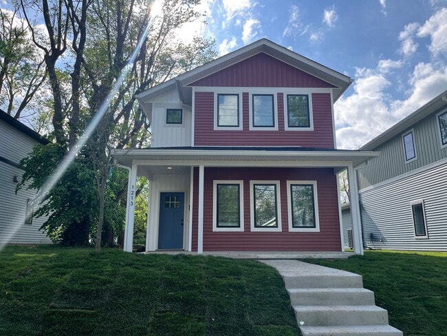 property at 1213 N Madison St