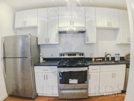 13 Higgins St, Unit A in Boston, MA - Building Photo