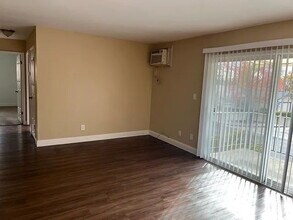 136 Blue Ridge Dr in Martinez, CA - Building Photo - Building Photo