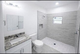 3121 24th St SW in Lehigh Acres, FL - Building Photo - Building Photo