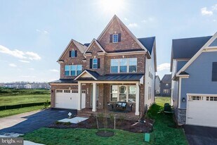 6547 Clubhouse Dr in Laurel, MD - Building Photo