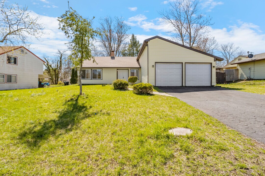 79 Penfield Ln in Sicklerville, NJ - Building Photo