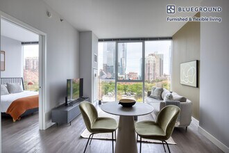 1000 S Clark St in Chicago, IL - Building Photo - Building Photo