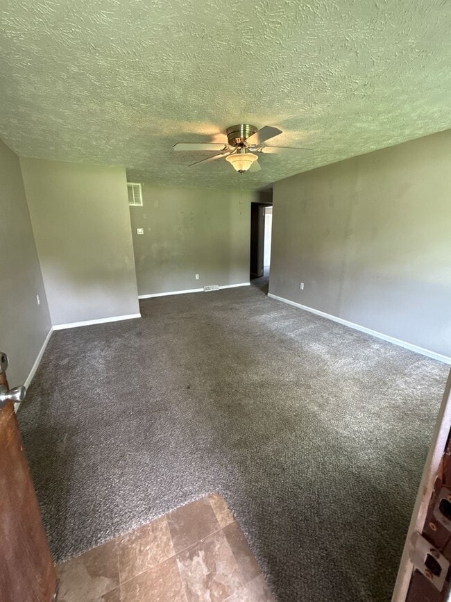 1421 E Nora St in Springfield, MO - Building Photo - Building Photo