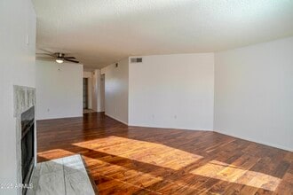 11640 N 51st Ave in Glendale, AZ - Building Photo - Building Photo