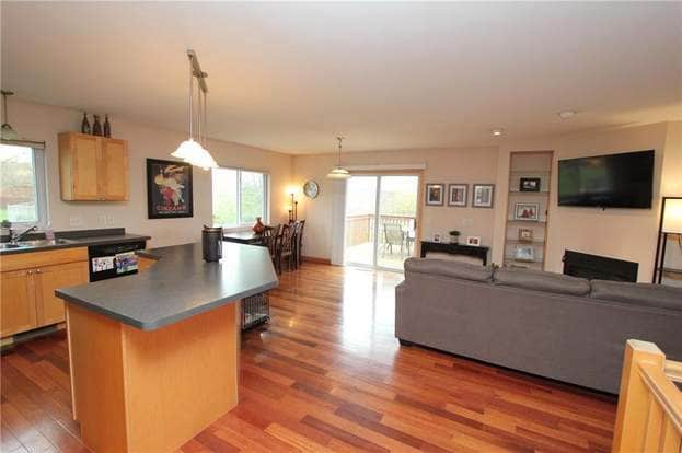 3306 White Oak Ln in Eau Claire, WI - Building Photo - Building Photo