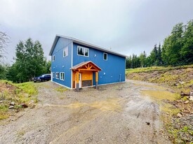 5965 Haystack Dr in Fairbanks, AK - Building Photo