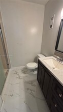 871 NE 209th Terrace in Miami, FL - Building Photo - Building Photo