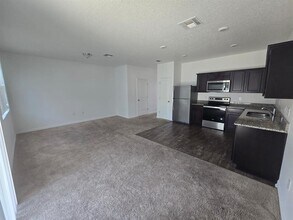 936 Grandin St in Davenport, FL - Building Photo - Building Photo