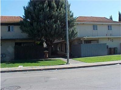 910 Garfield St in Lodi, CA - Building Photo - Building Photo