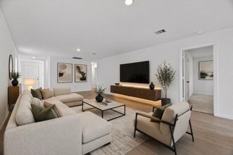 18111 Buddy Riley Blvd in The Woodlands, TX - Building Photo - Building Photo