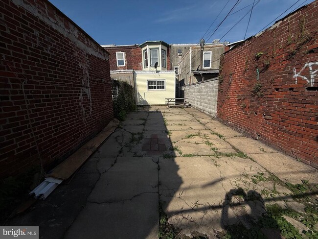 2013 E Stella St in Philadelphia, PA - Building Photo - Building Photo