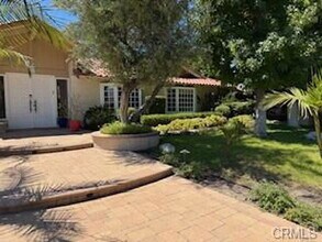 10821 Vida Dr in Villa Park, CA - Building Photo - Building Photo
