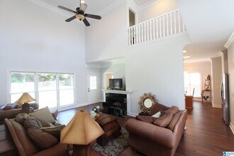 5987 Waterside Dr in Hoover, AL - Building Photo - Building Photo