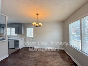 907 Bannister Pl in Charlotte, NC - Building Photo - Building Photo