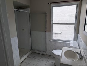 136 Duffy Ave in Hicksville, NY - Building Photo - Building Photo