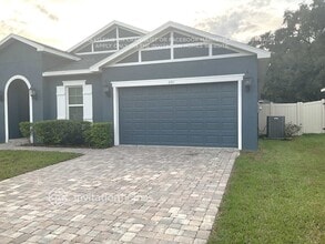 201 Majestic Sundown Ct in Brandon, FL - Building Photo - Building Photo