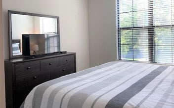 10105 Westside Pkwy in Alpharetta, GA - Building Photo - Building Photo