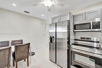 1500 SW 6th Ave in Fort Lauderdale, FL - Building Photo - Building Photo