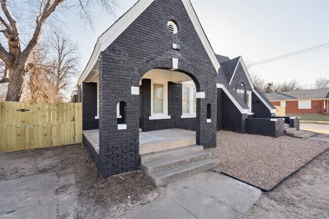 1200 NE 17th St in Oklahoma City, OK - Building Photo - Building Photo