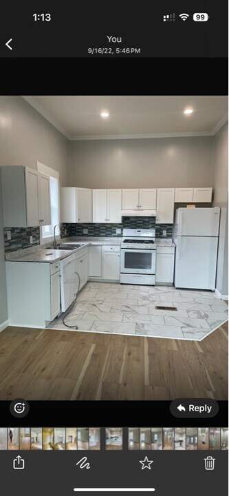 111 W Broadway Ave in Fairfield, IA - Building Photo
