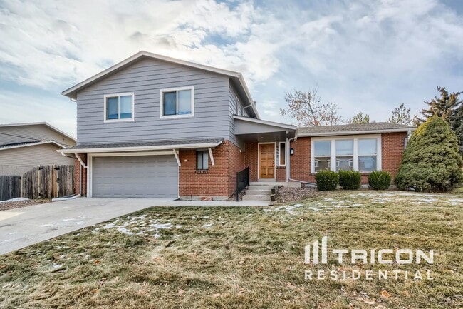 6552 W Morraine Pl in Littleton, CO - Building Photo - Building Photo