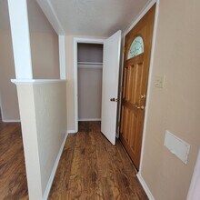 4863 Parks Ave in La Mesa, CA - Building Photo - Building Photo