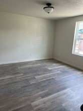 111 2nd Ave S in Hot Springs, MT - Building Photo - Building Photo