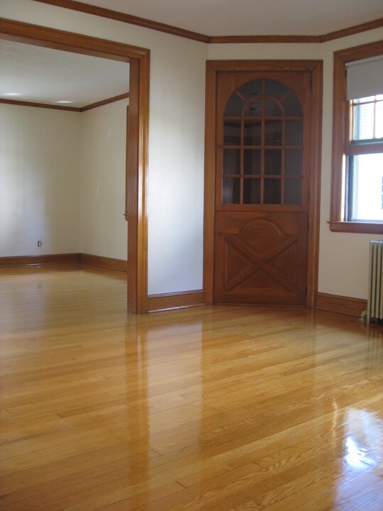 1132 Boulevard in West Hartford, CT - Building Photo