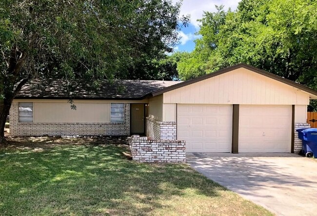 property at 926 Holly St