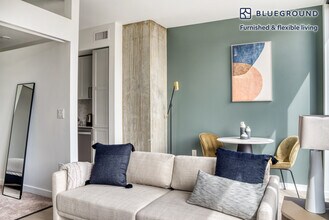 704 Spring St in Seattle, WA - Building Photo - Building Photo