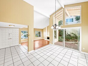 17016 Matinal Rd in San Diego, CA - Building Photo - Building Photo