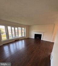 1130 Ruxton Rd in York, PA - Building Photo - Building Photo