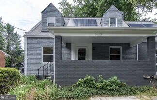 14100 Rectory Ln in Upper Marlboro, MD - Building Photo