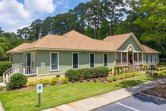 The Arbors Townhomes in Savannah, GA - Building Photo - Building Photo