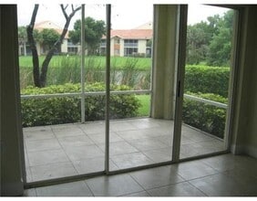 4108 Glenmoor Dr in West Palm Beach, FL - Building Photo - Building Photo