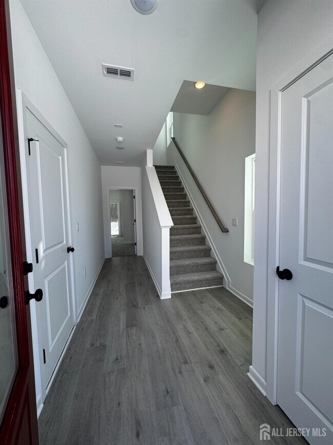 59 Basswood St in Berlin, NJ - Building Photo - Building Photo