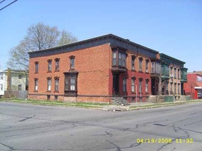 503-505 Fifth Ave in Troy, NY - Foto de edificio - Building Photo